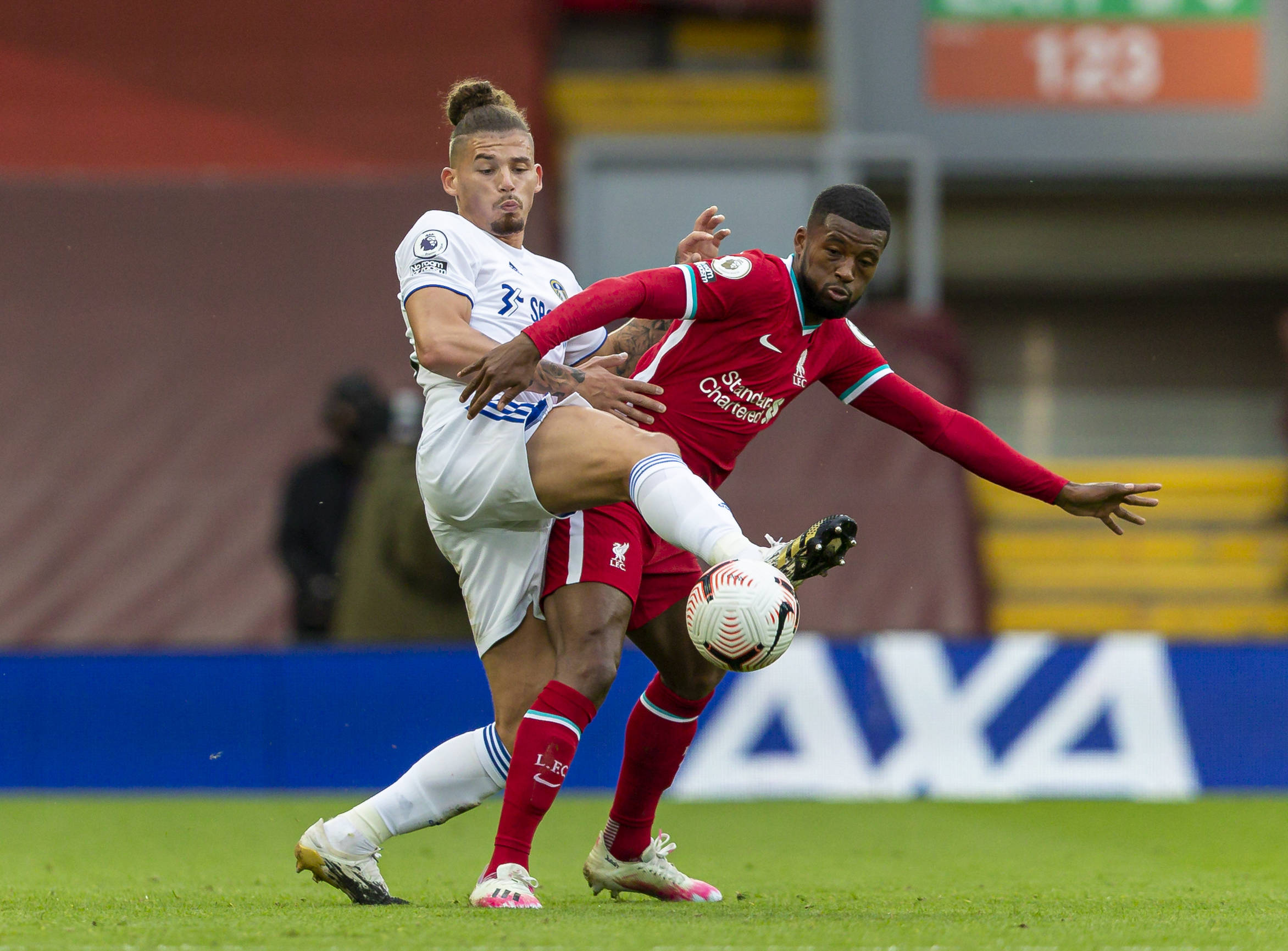 彩绝伦的进 彩绝伦的进